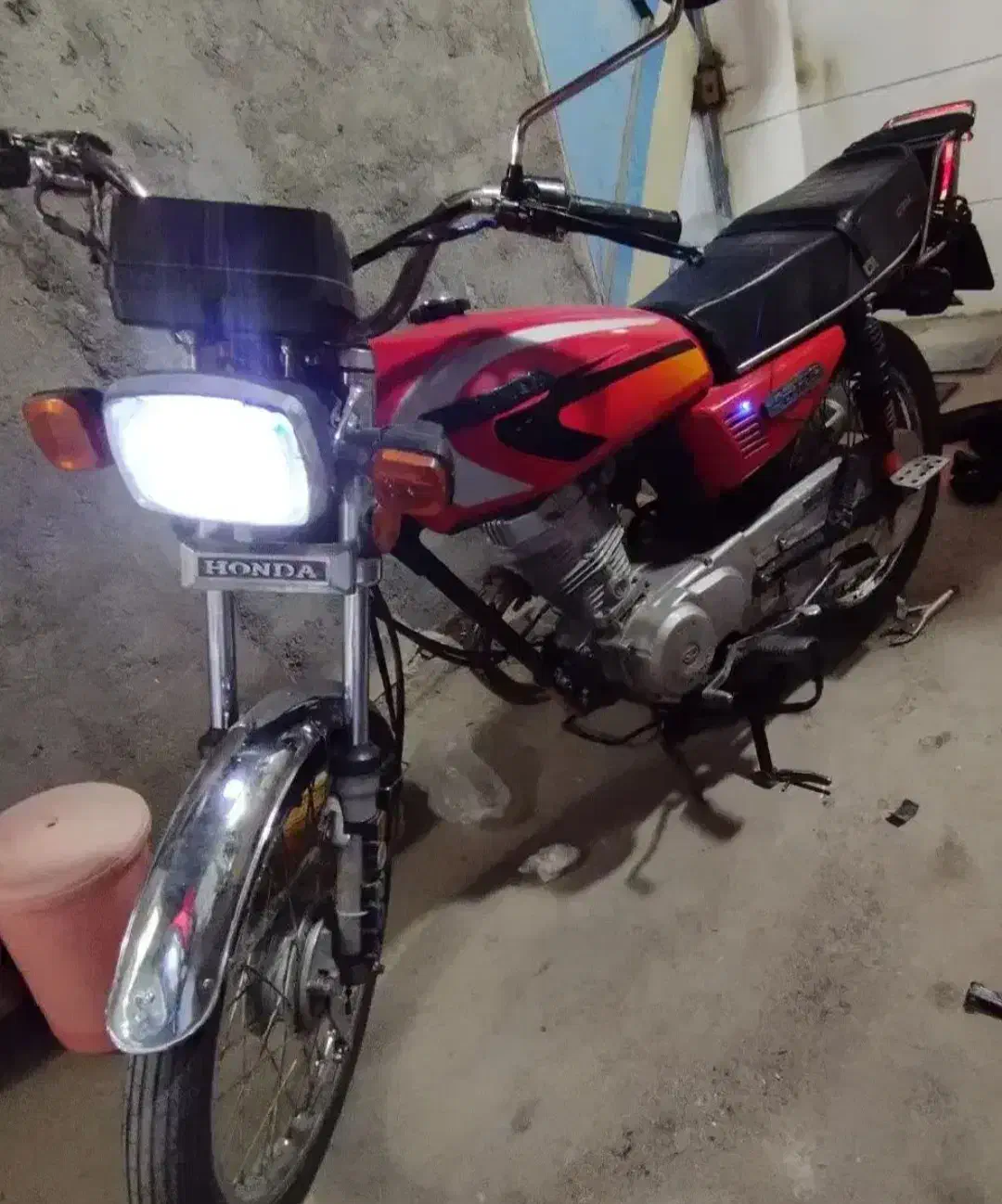 موتور هندا|موتورسیکلت|مشهد, کارمندان دوم|دیوار