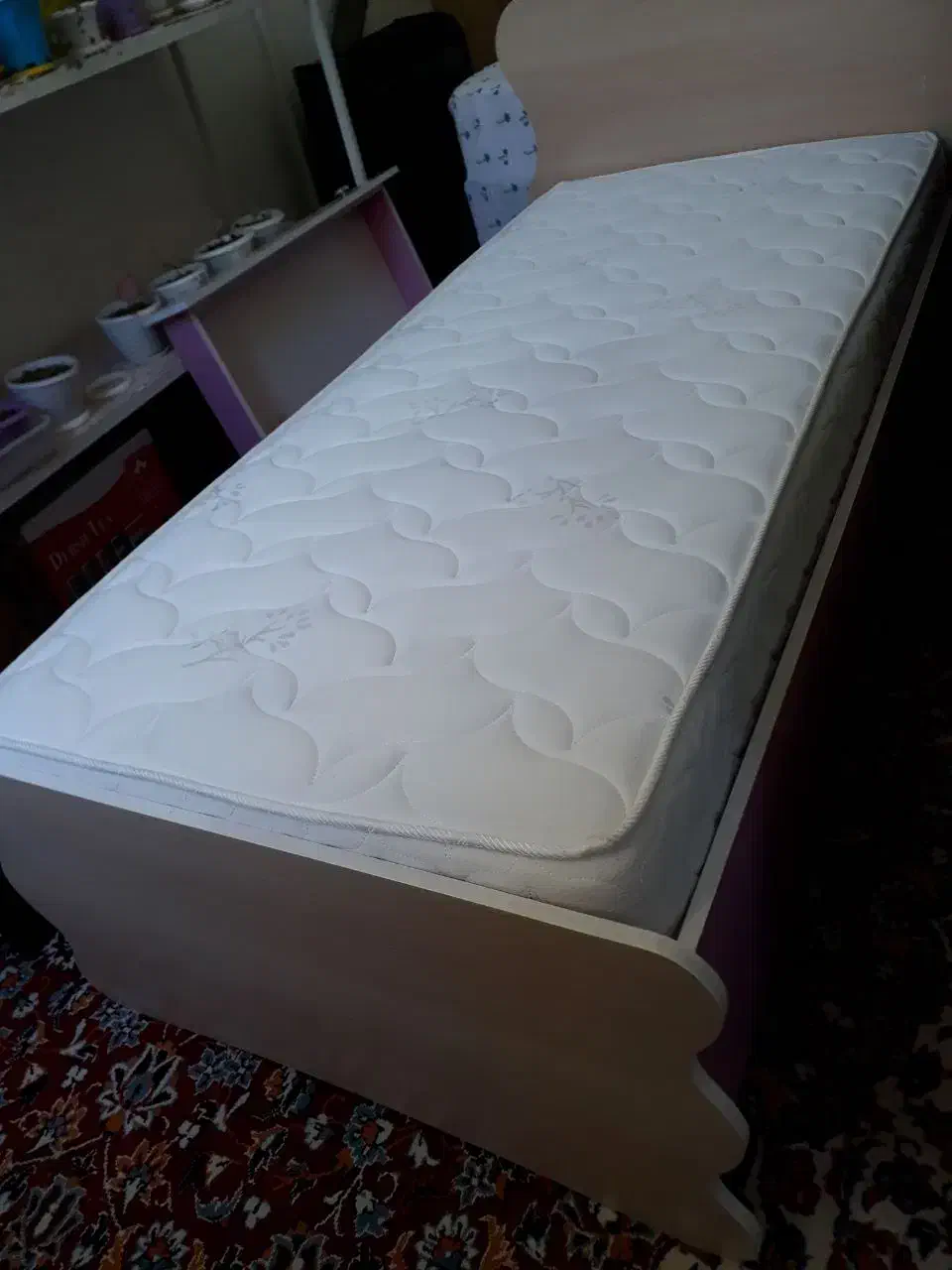 سرویس خواب نو جوان کم کار ودر حد نو|تخت و سرویس خواب|آشخانه, |دیوار