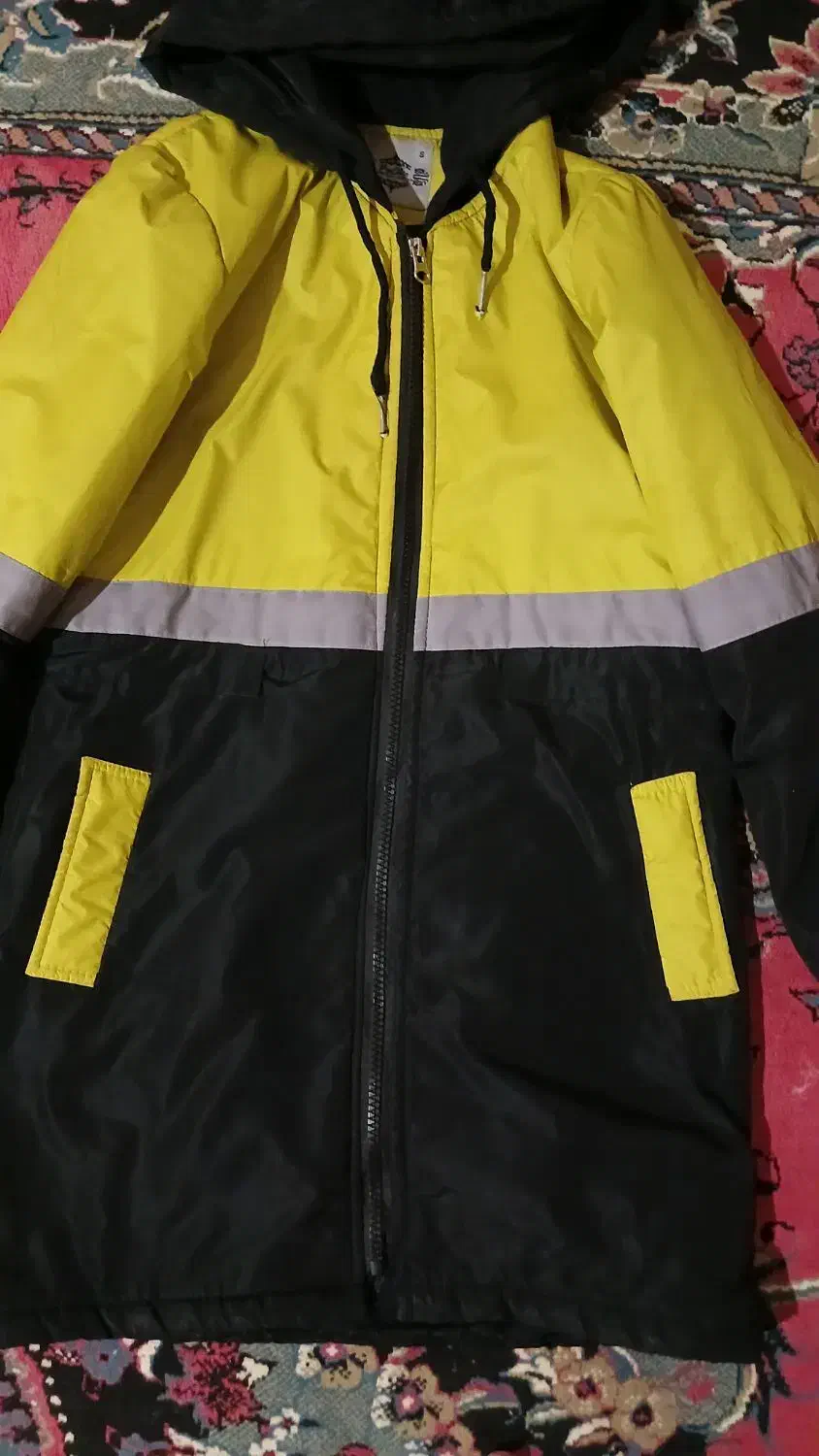 مانتو|لباس|تربت جام, المهدی|دیوار