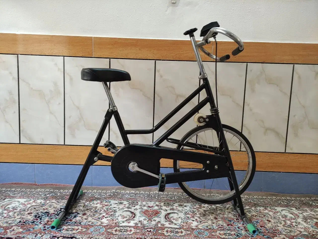 دوچرخه ثابت|تجهیزات ورزشی|خمینی‌شهر, |دیوار