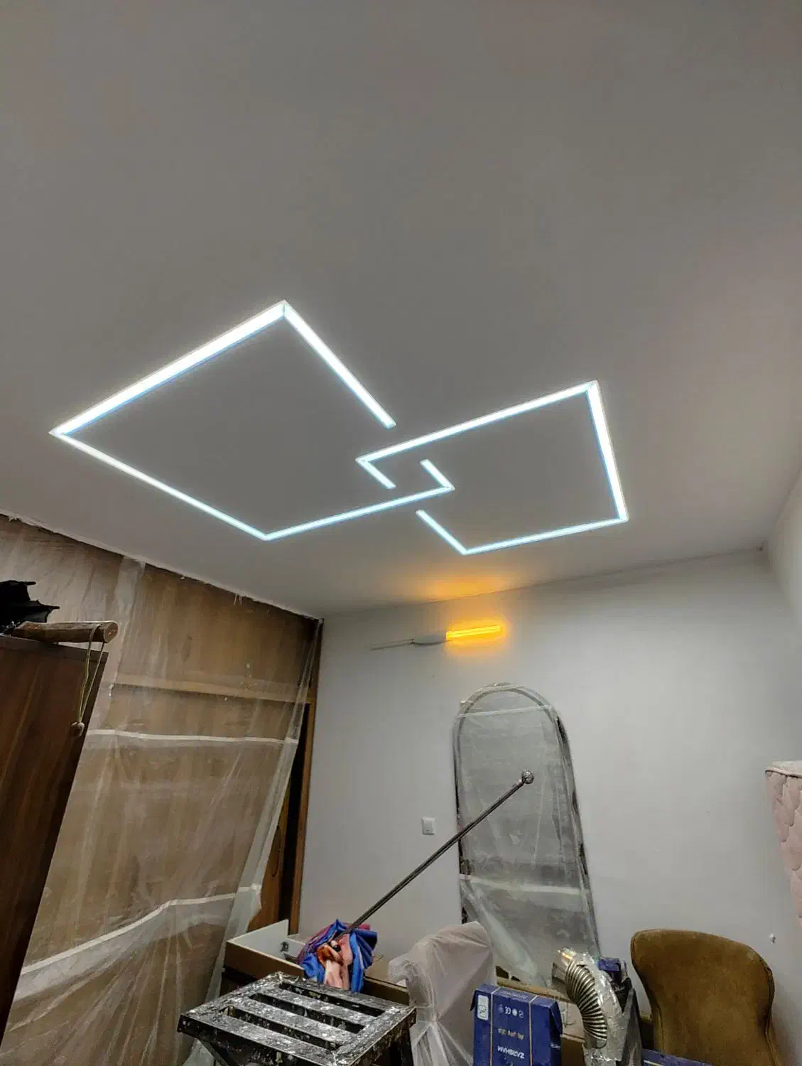 برقکار برقکاری ساختمان نور پردازی.لاینر صفر تا صد|خدمات پیشه و مهارت|همدان, |دیوار