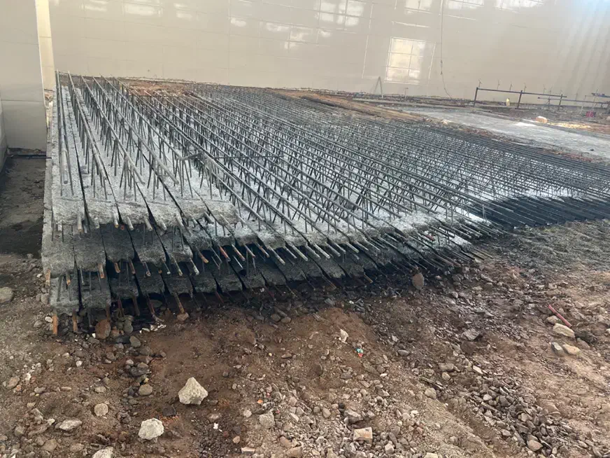 تیرچه پاشنه بتنی و کرومیت|مصالح و تجهیزات ساختمان|صفادشت, |دیوار