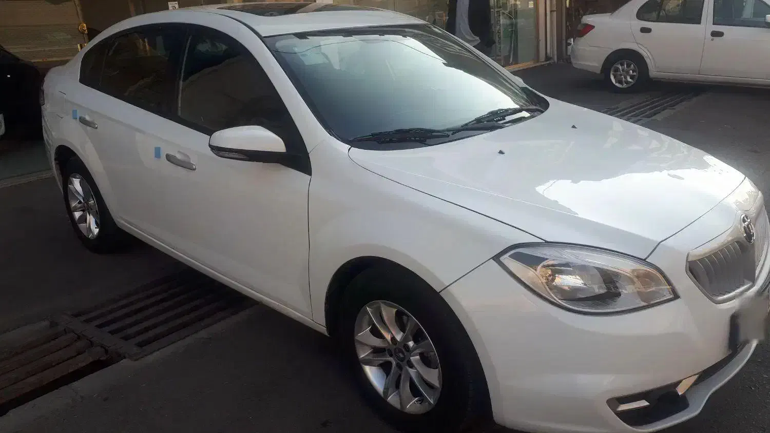 برلیانس۳۳۰|خودرو سواری و وانت|قدس, شهر‌قدس|دیوار