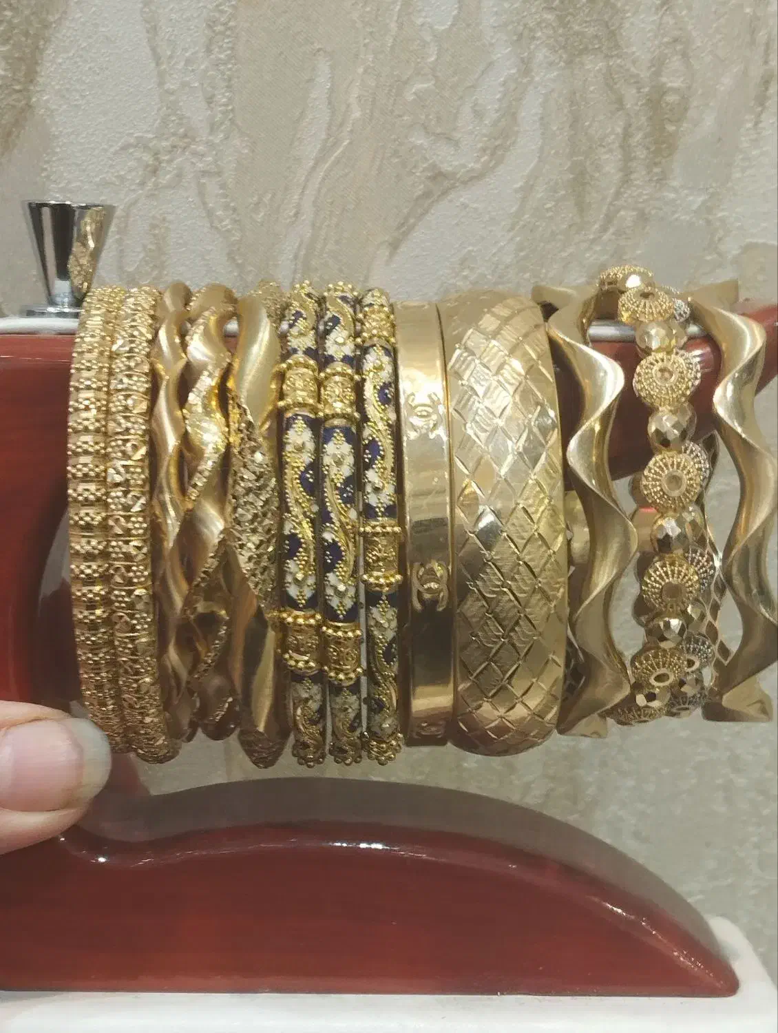 طلا بدون اجرت از 1/5تا2% انواع طلا موجوده|جواهرات|خرم‌آباد, |دیوار