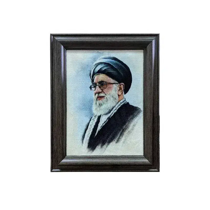 قاب آیت الله خامنه ای ( فرشی) پی‌وی‌سی|تابلو فرش|بوشهر, |دیوار