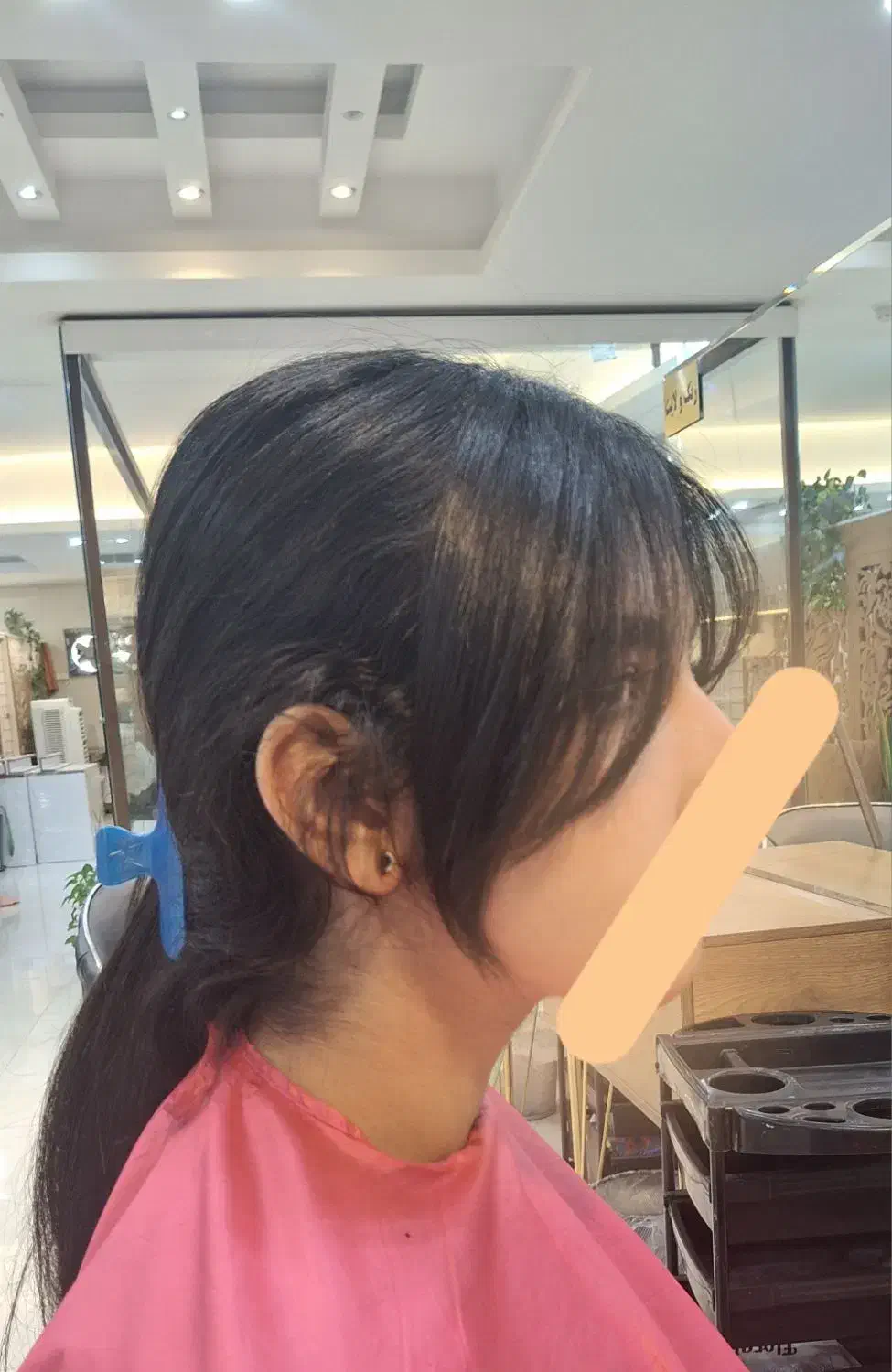 کوتاهی تخصصی|خدمات آرایشگری و زیبایی|شیراز, کاراندیش|دیوار