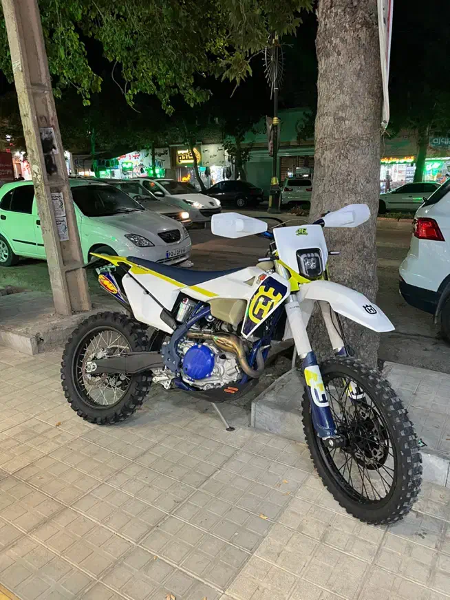 فلات هاسکی فول لوازم درحد|موتورسیکلت|مشهد, کوثر|دیوار