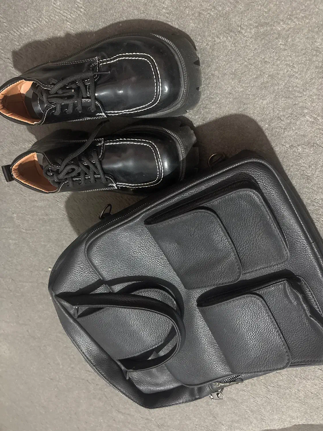 کیف و کفش ست چرم|کیف، کفش، کمربند|صدرا-فارس, فاز ۱|دیوار