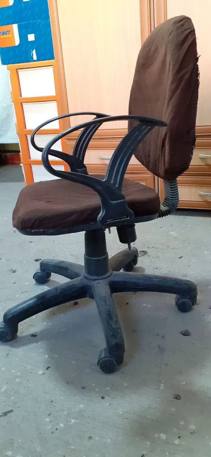 صندلی چرخشی|صندلی و نیمکت|جوانرود, |دیوار