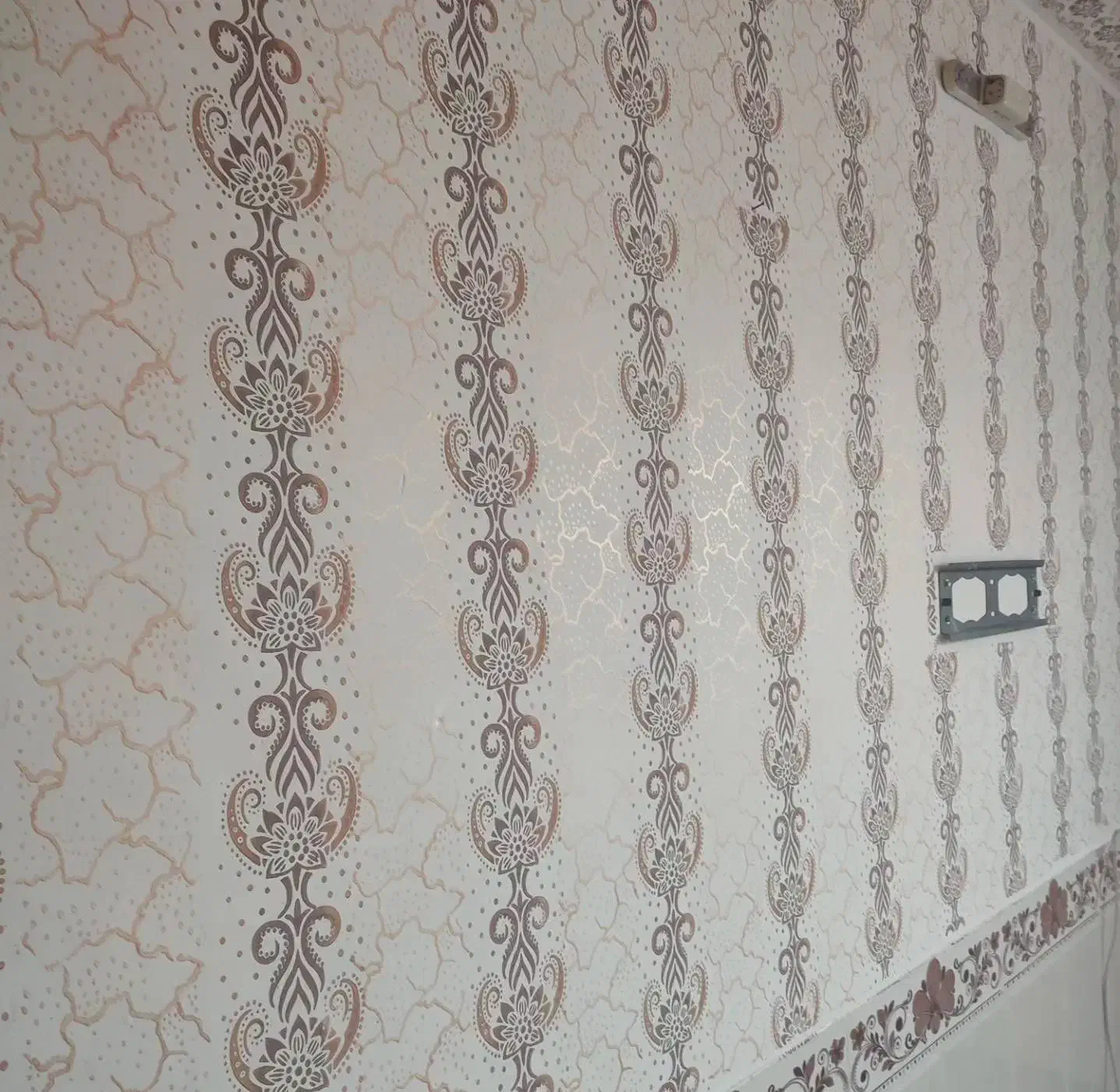 نقاشی و طرح کاغذ دیواری|خدمات پیشه و مهارت|زنجان, |دیوار