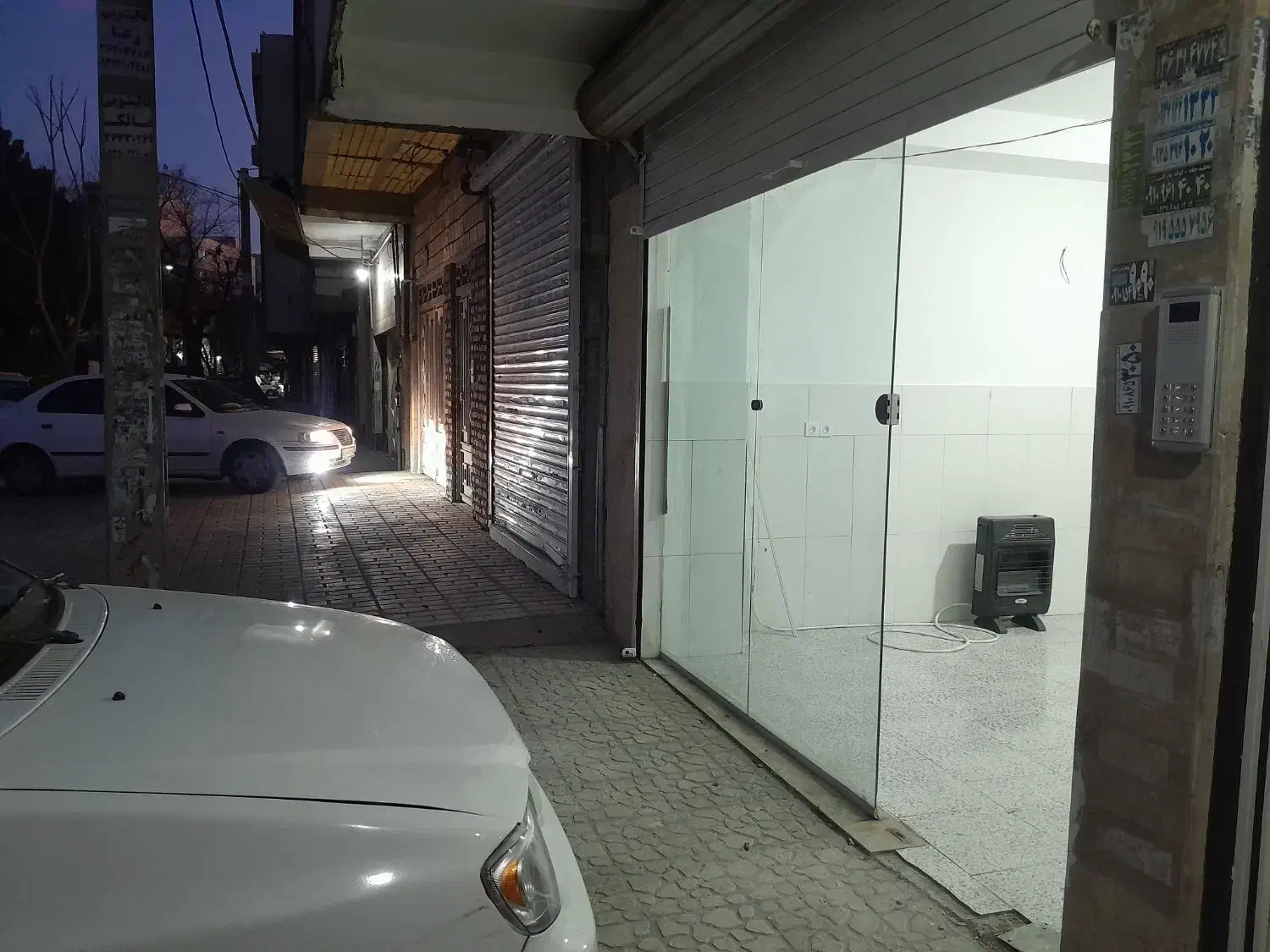 مغازه جهت اجاره|اجارهٔ مغازه و غرفه|محمدشهر, محمدشهر|دیوار