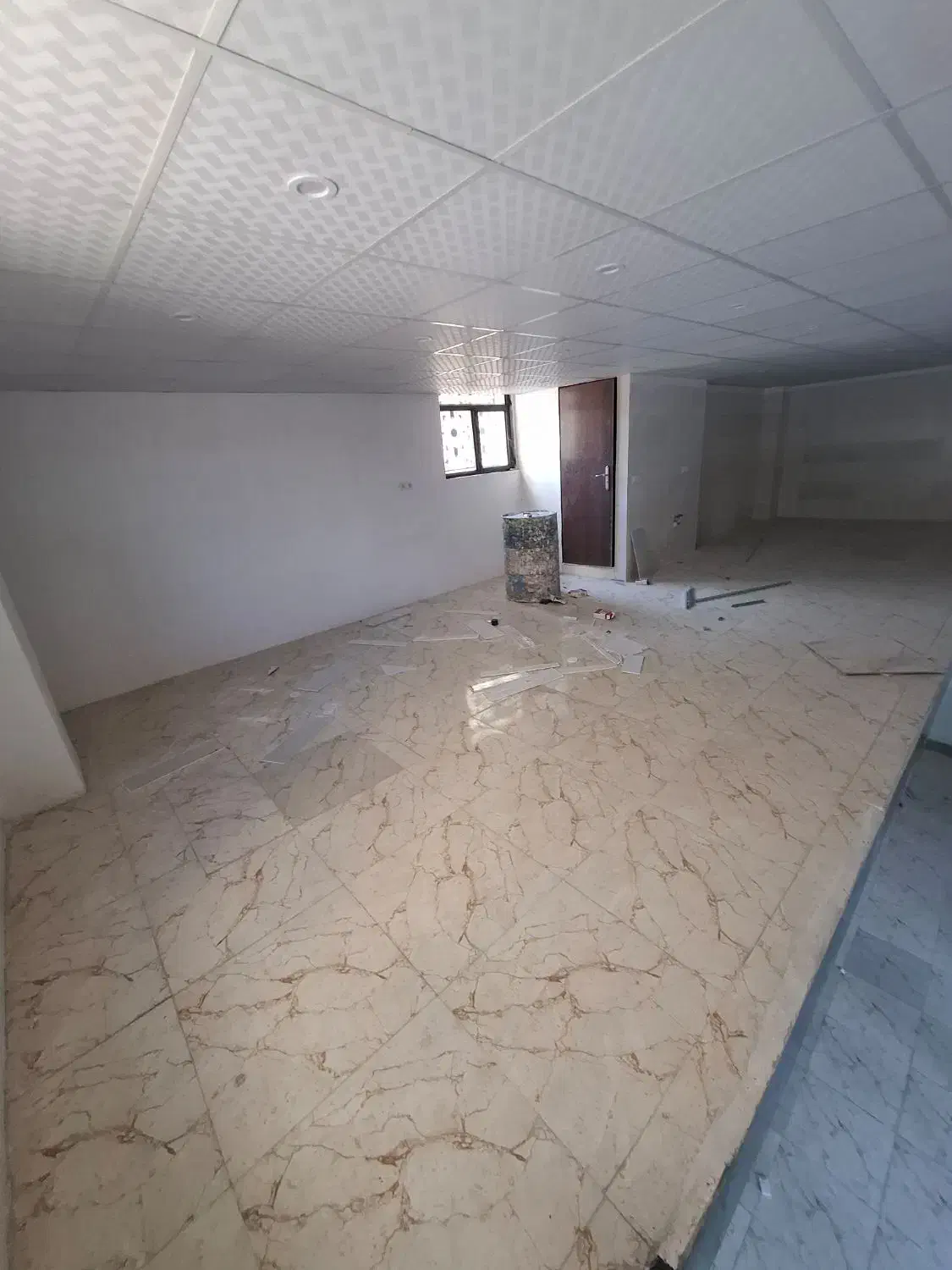 اجاره مغازه بر خیابان|اجارهٔ مغازه و غرفه|بروجرد, |دیوار