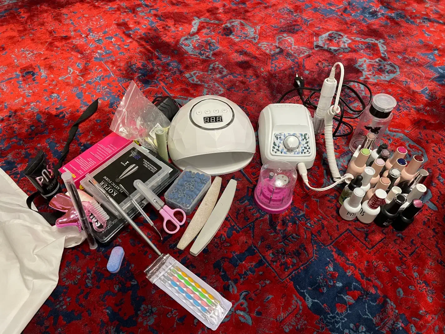 فول پک ناخن کاری|آرایشگاه و سالن‌های زیبایی|هشتگرد, شهرک راه آهن|دیوار