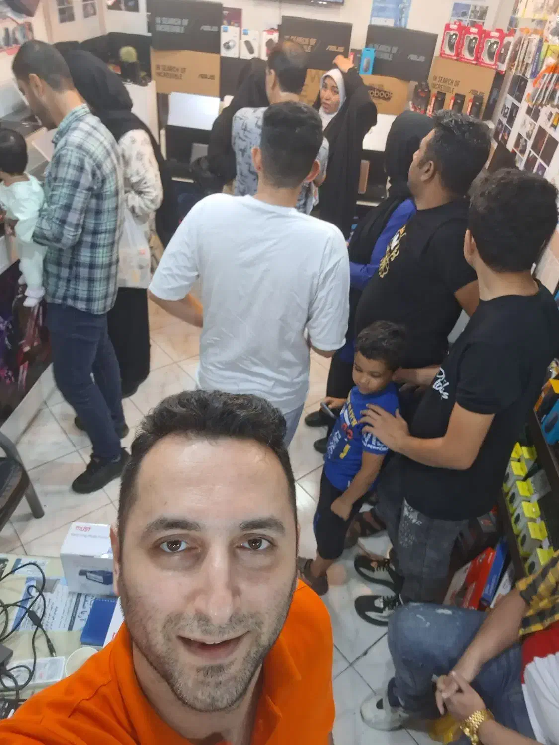 ASUS VIVOBOOK|رایانه همراه|گرگان, |دیوار