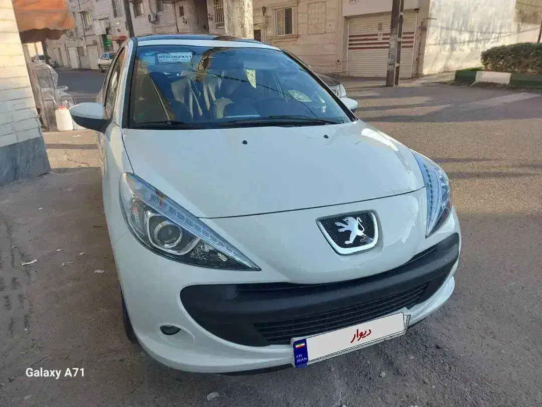 207پانا اتومات|خودرو سواری و وانت|رشت, گلسار|دیوار