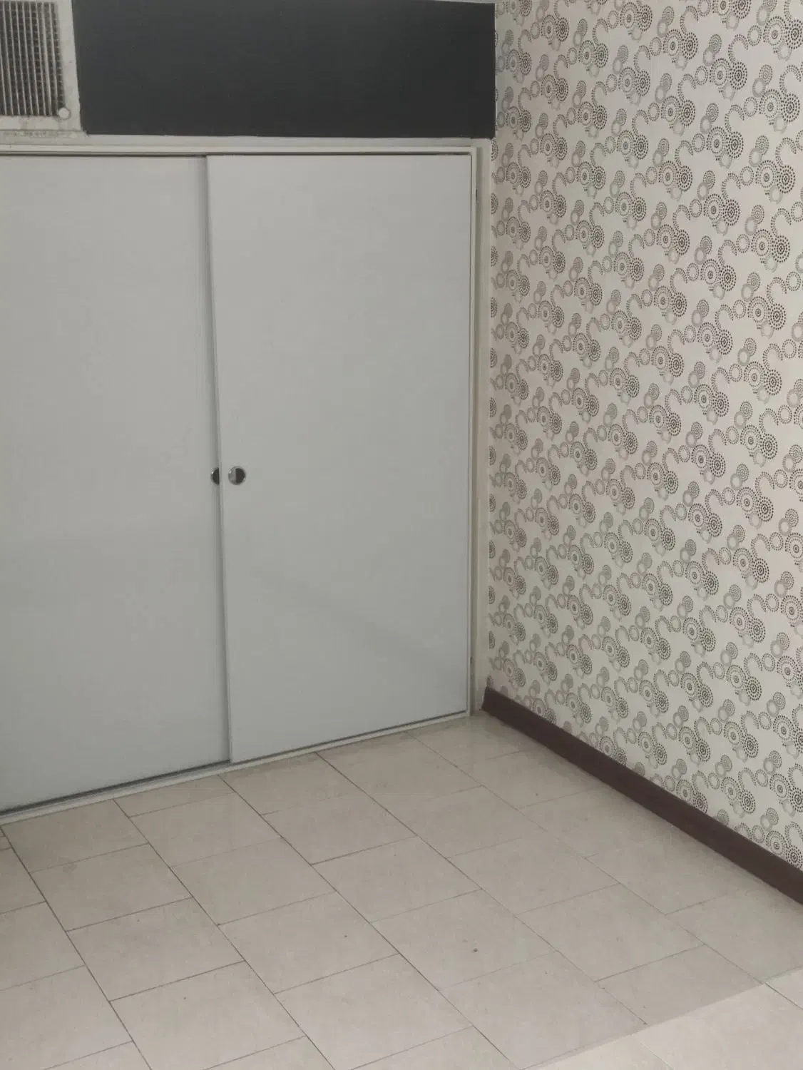 اجازه اپارتمان ۸۰ متری حیاط دار فلکه سوم