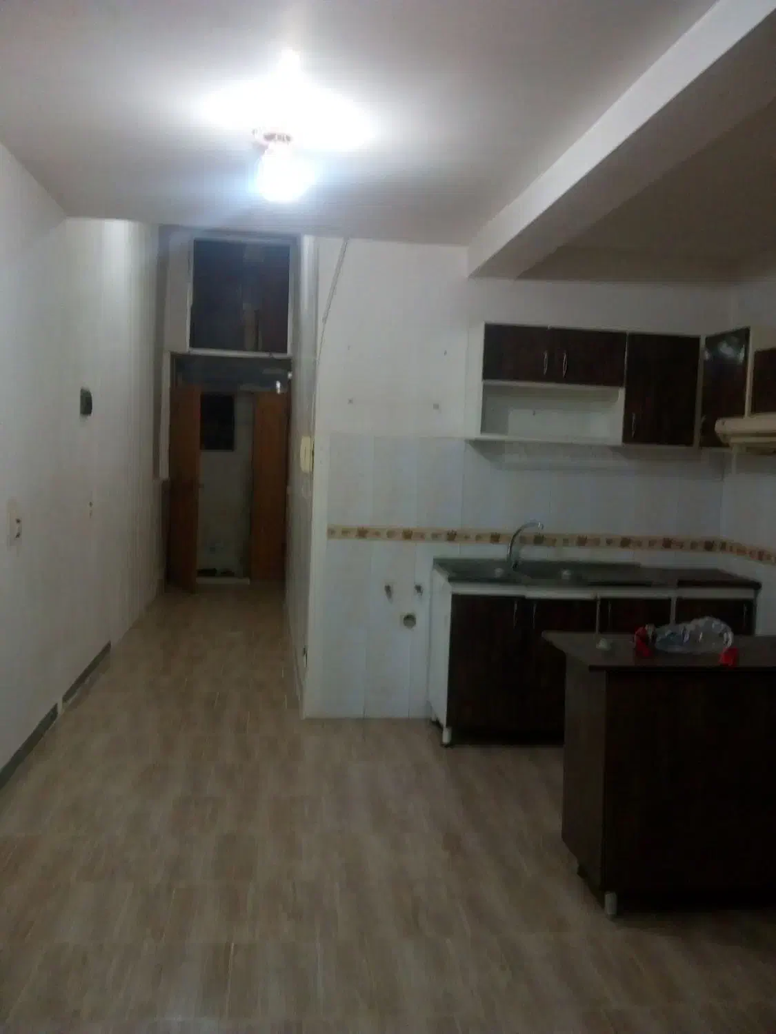 اجاره ویلا|اجارهٔ خانه و ویلا|رشت, باهنر|دیوار