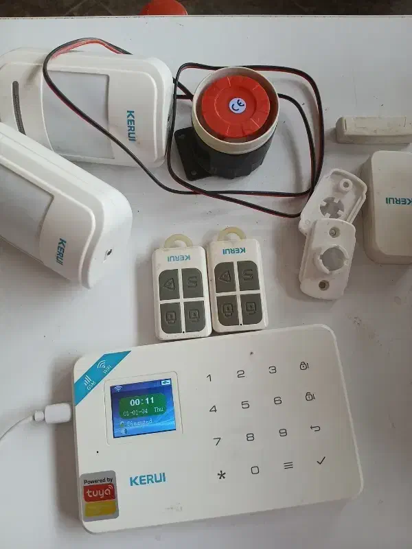 دزد گیر اماکن سیمکارتی کره ای|دوربین مداربسته|خرمدشت, |دیوار