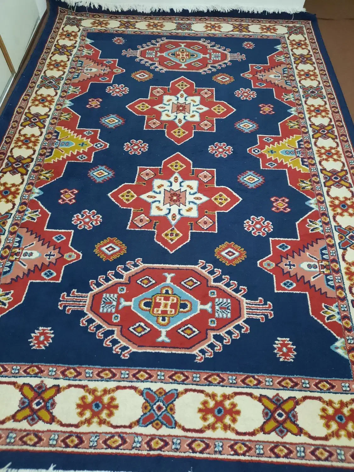 فرش.  تلویزیون. تاب|فرش|زنجان, |دیوار