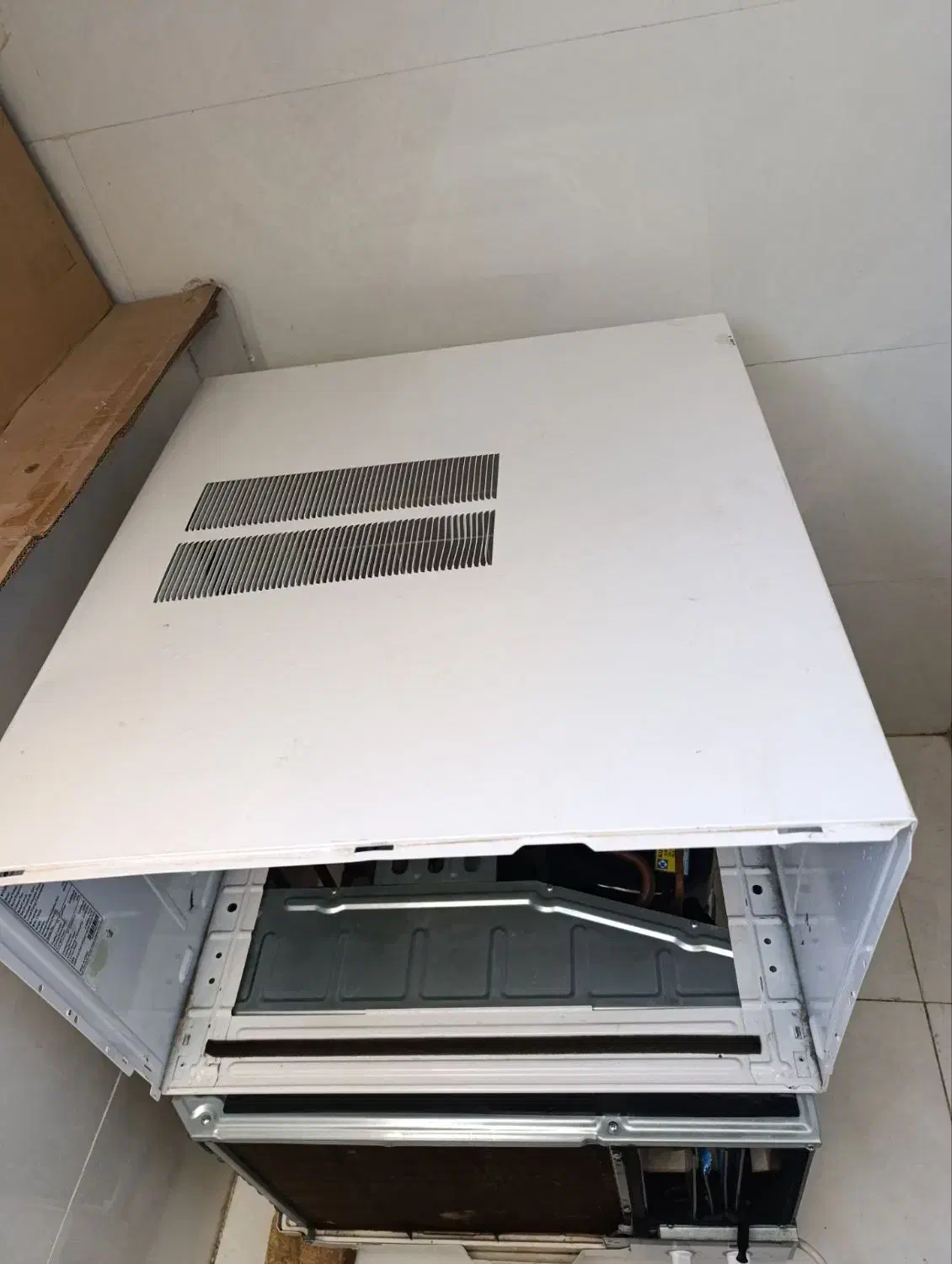 کولرگازی پنجره ای۱۸۰۰۰ گری|کولر گازی و فن‌کوئل|حاجی آباد, |دیوار