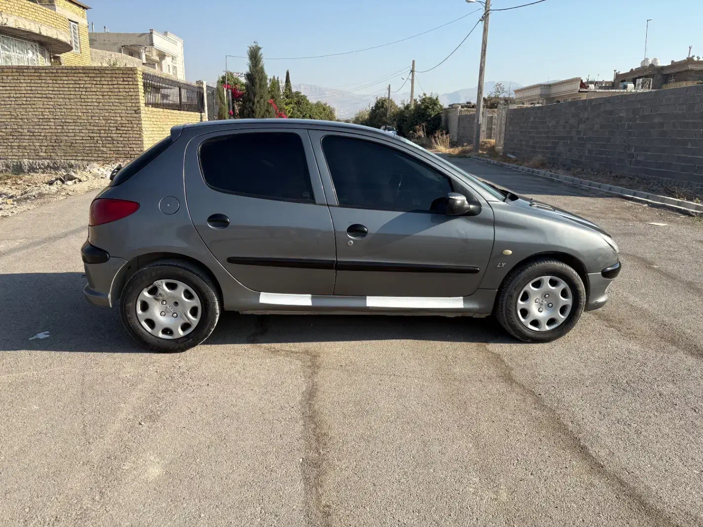 206 تیپ 5|خودرو سواری و وانت|نورآباد ممسنی, |دیوار