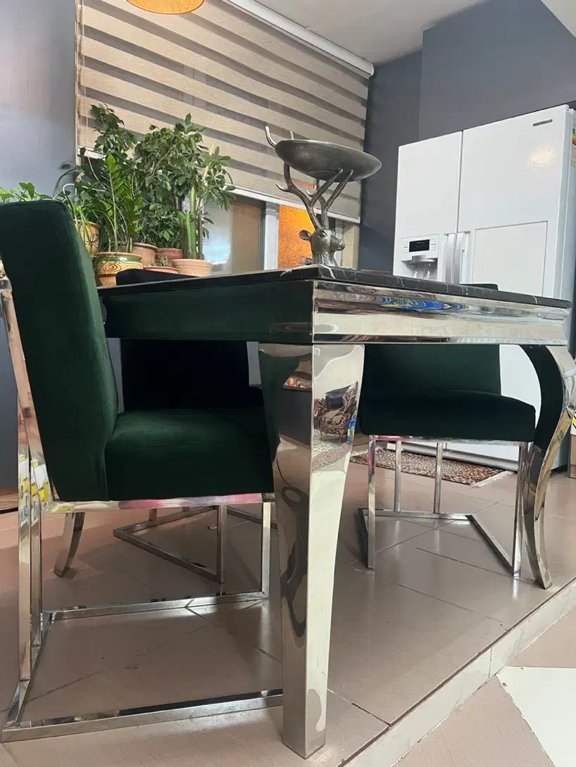 میز ناهار خوری استیل درجه یک|میز و صندلی غذاخوری|قم, باجک دو|دیوار