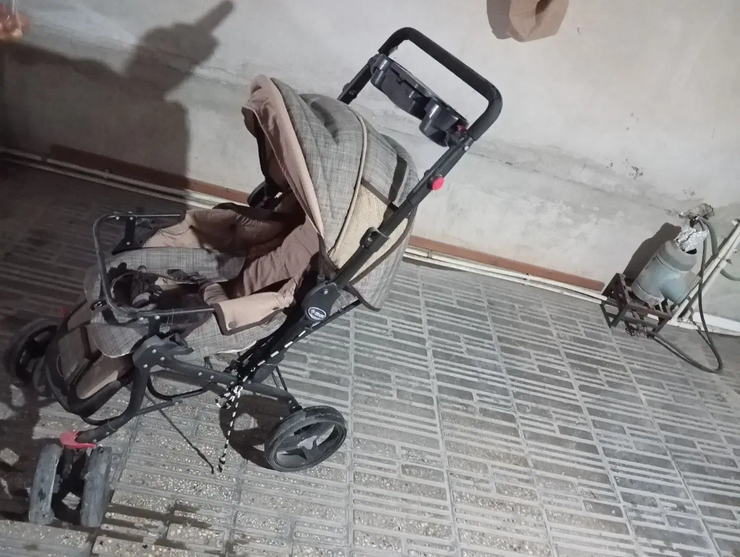 کالسکه|کالسکه و لوازم جانبی|تهران, مشیریه|دیوار