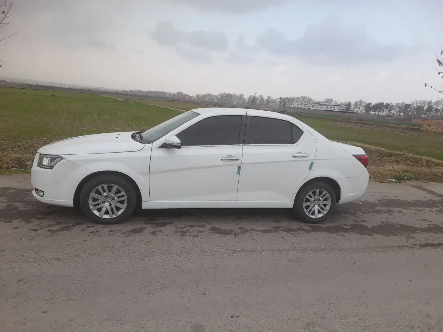 دنا پلاس ۱۳۹۹|خودرو سواری و وانت|گرگان, |دیوار