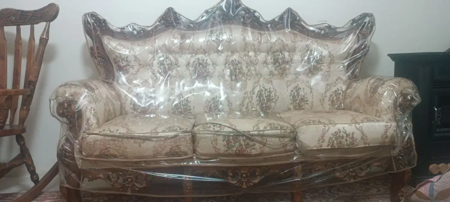 مبل سلطنتی راحتی|مبلمان خانگی و میز عسلی|آشخانه, |دیوار