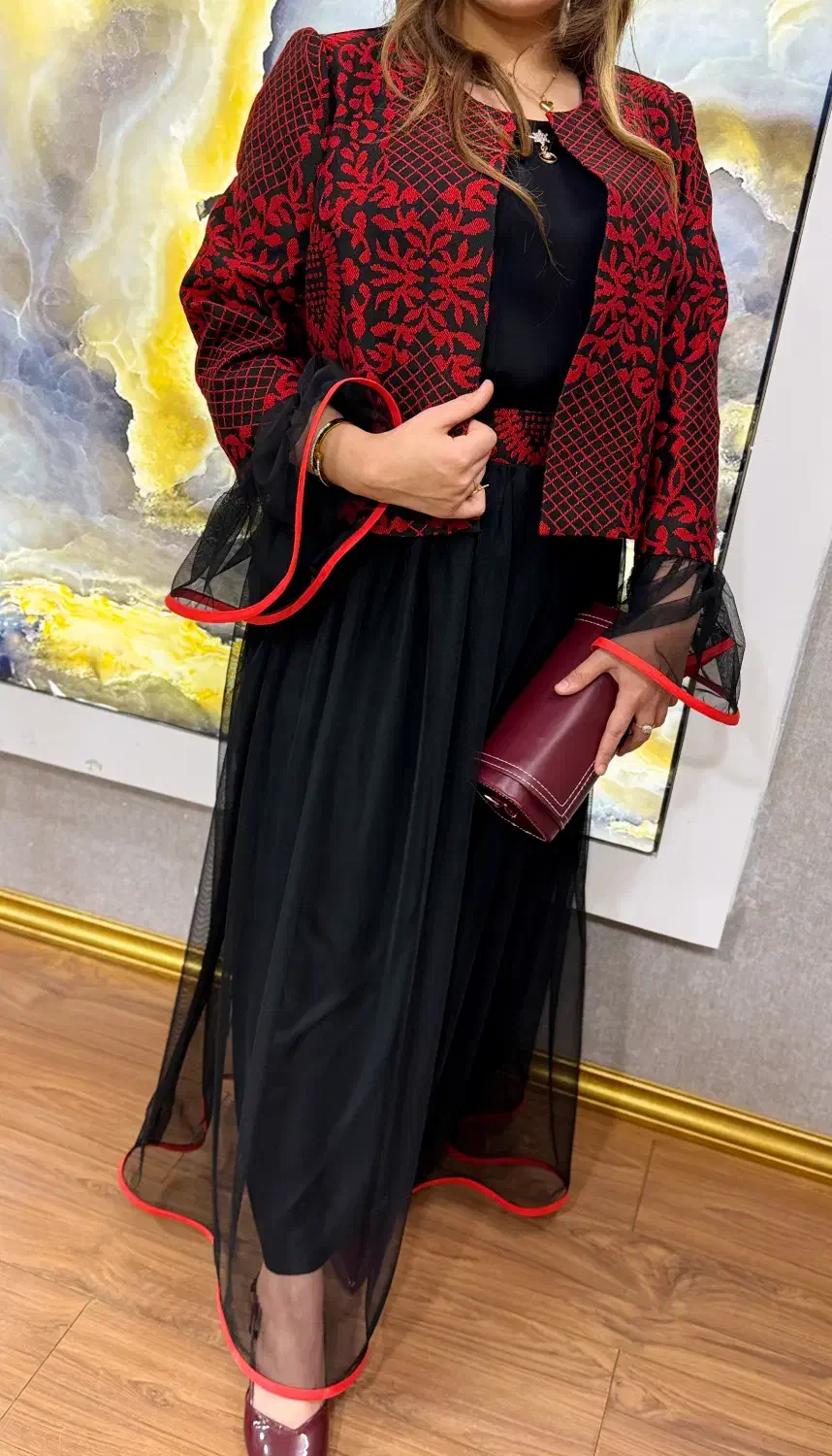 مرون ترال|لباس|فولادشهر, B2|دیوار