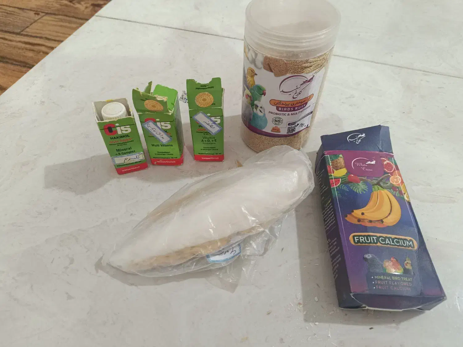 عروس هلندی مولد|پرنده|ایرانشهر, |دیوار