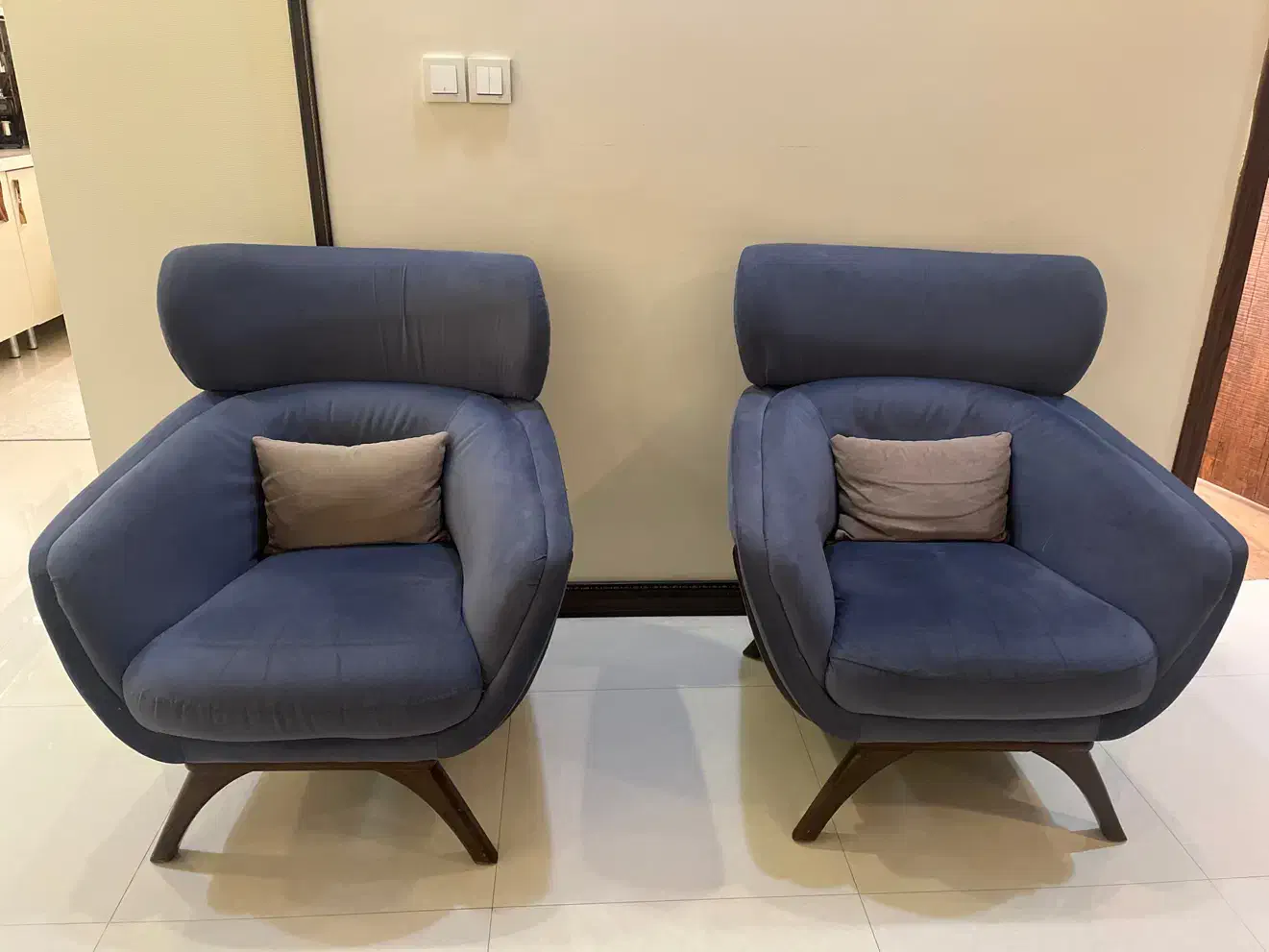 نیم ست ۵ نفره|مبلمان خانگی و میز عسلی|تهران, سعادت‌آباد|دیوار