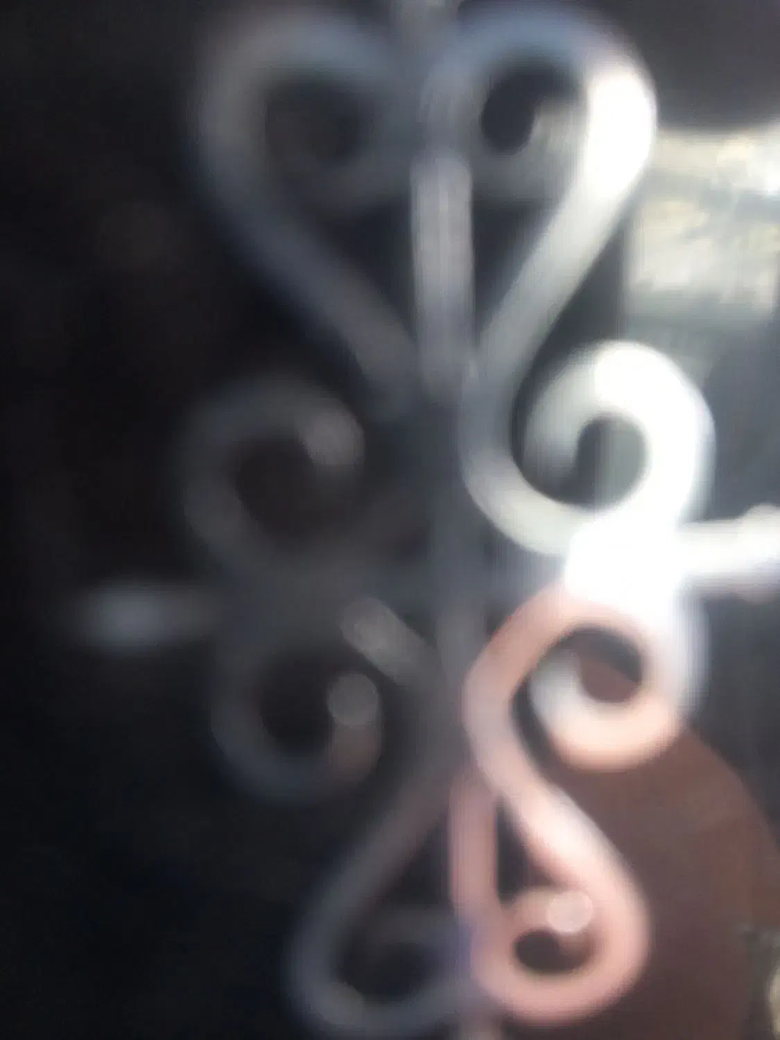 گمشده|اشیا|سنندج, |دیوار