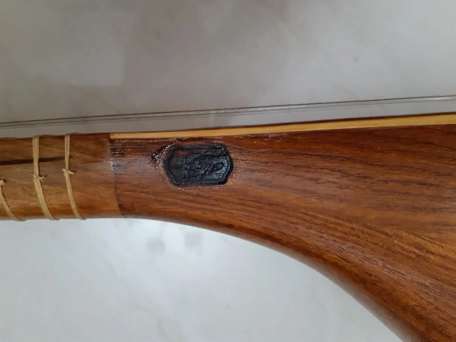 سه تار بامهر علی پور|سازهای سنتی|فردیس, شهرک گلها|دیوار