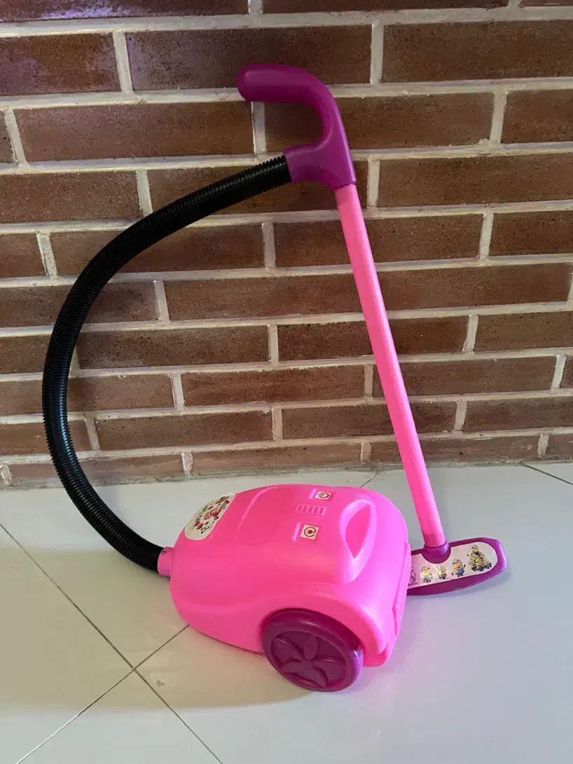 اسکوتر آپارتمانی فیلی، جاروبرقی، خرس پدینگتون اصل|اسباببازی بچه|تهران, شهران جنوبی|دیوار