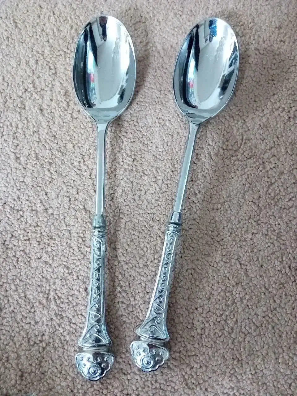 قاشق بزرگ وگیره سالادبسیار کاربردی|ظروف سرو و پذیرایی|قم, کلهری|دیوار