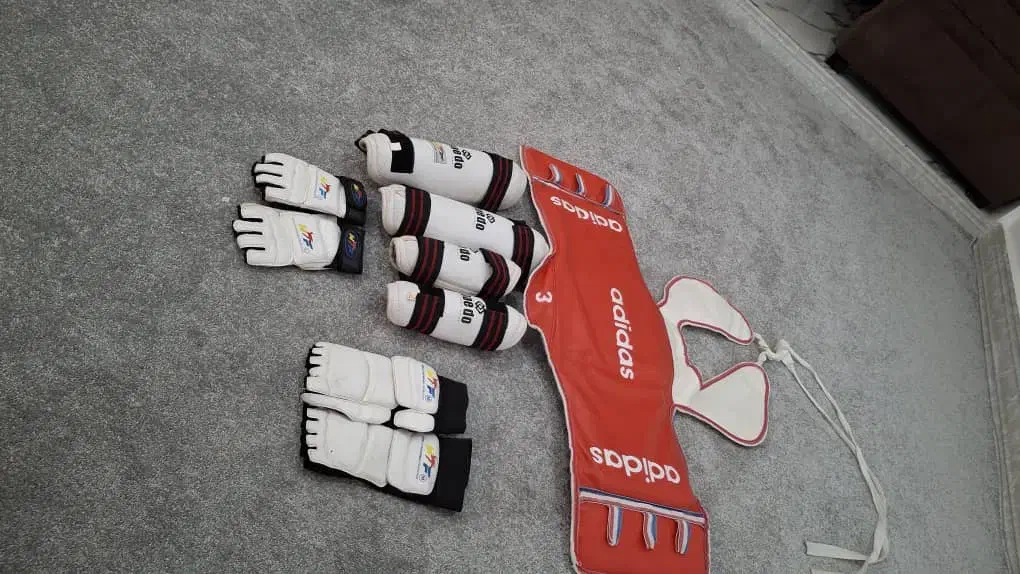 وسایل تکواندو|تجهیزات ورزشی|برازجان, |دیوار