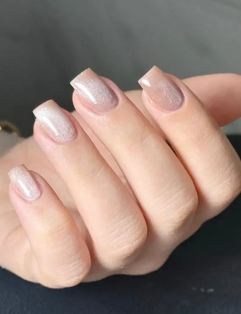 تخفیف ویژه کاشت ناخن در الهیه کاشانی|خدمات آرایشگری و زیبایی|کرمانشاه, |دیوار