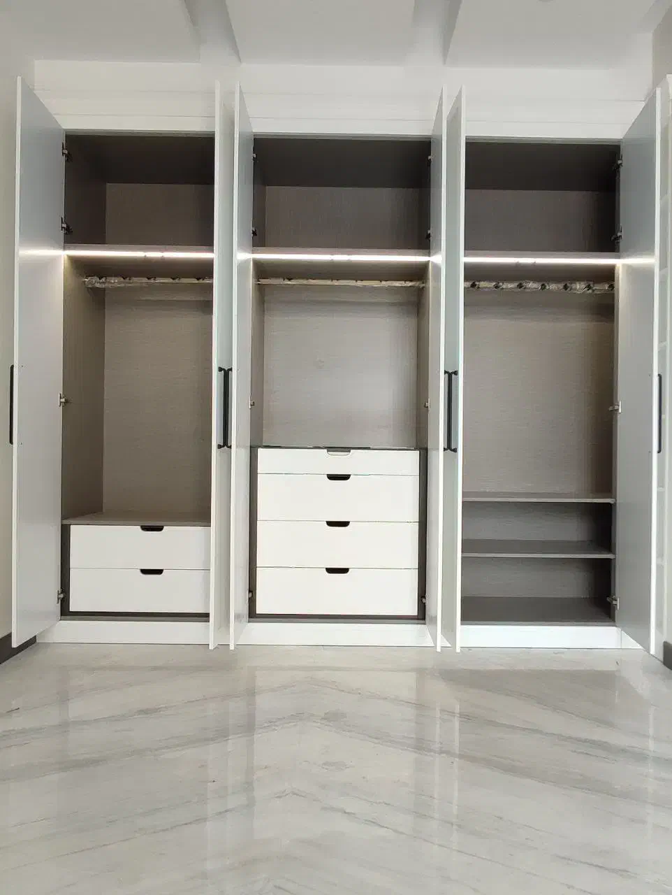 طراحی و اجراکابینت،کمددیواری،دکور (اقساطی)|خدمات پیشه و مهارت|تهران, پونک|دیوار