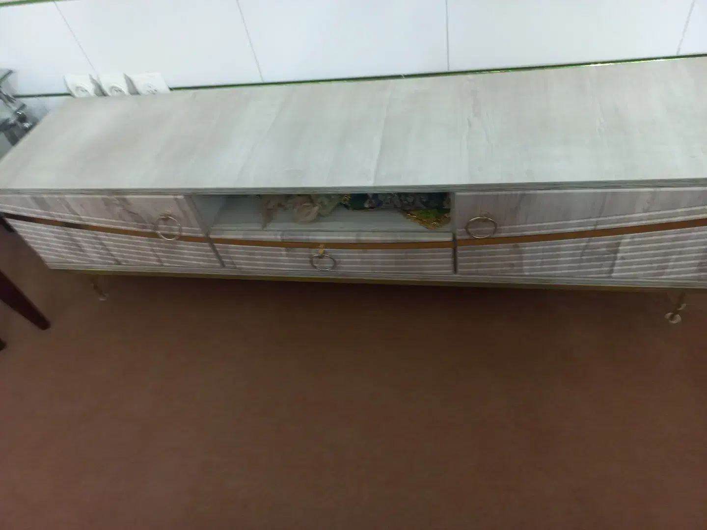 مبل ۹نفره  میزتلویزیون|مبلمان خانگی و میز عسلی|نظرآباد, نظرآباد|دیوار