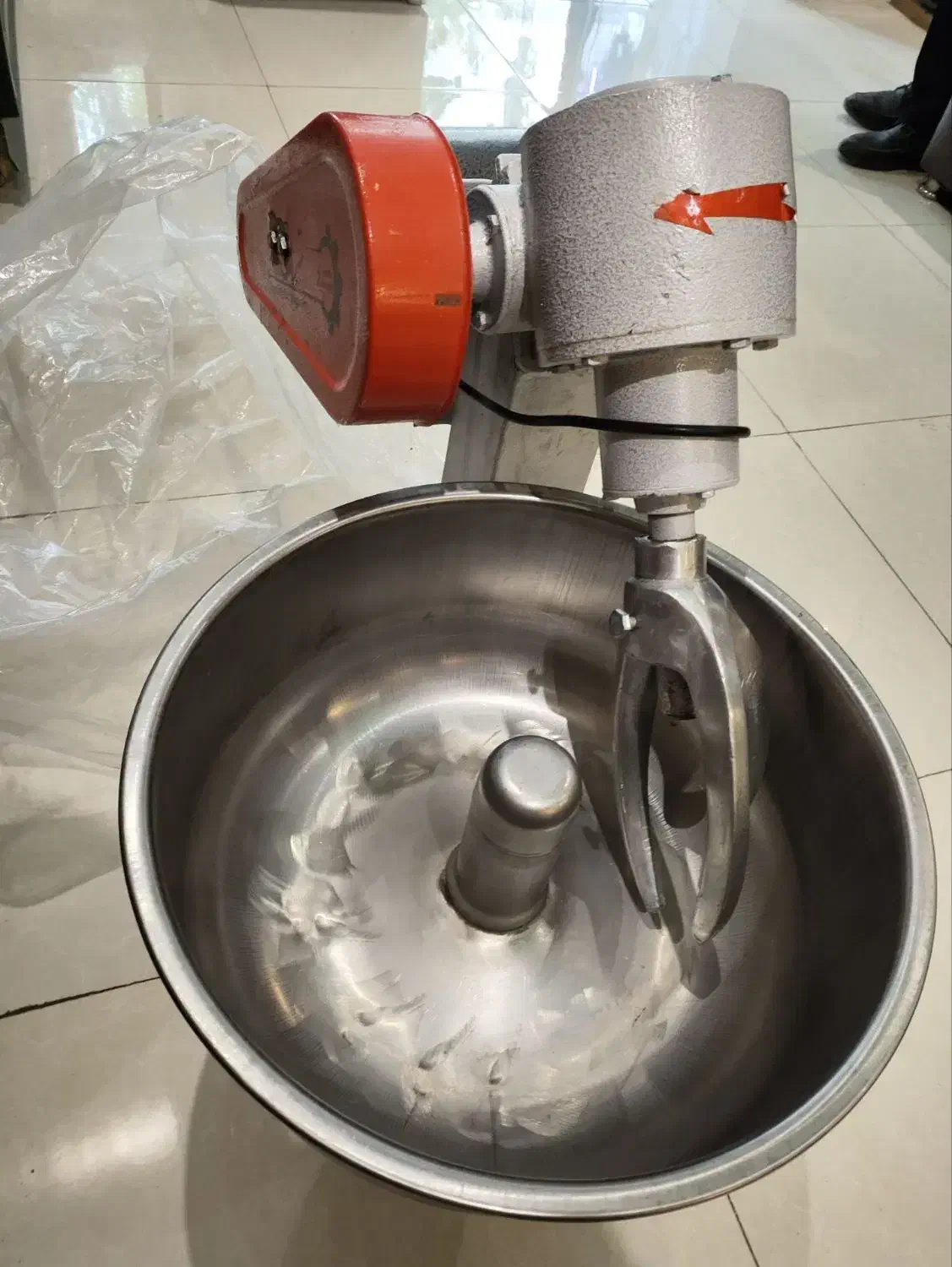 خمیر گیر ۱۵ کیلویی|کافی‌شاپ و رستوران|خرم‌آباد, |دیوار