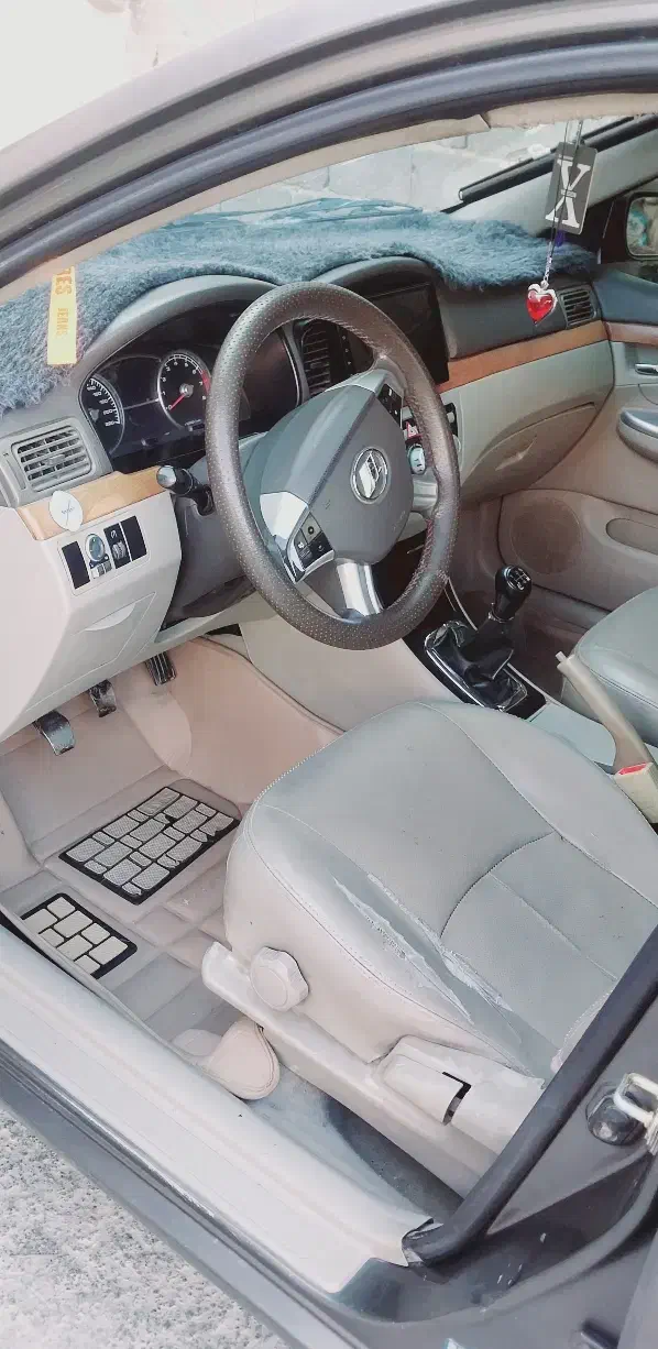 لیفان620فابریک تک برگ سند ۲۰۰هزارکارکرد|خودرو سواری و وانت|میمند, |دیوار