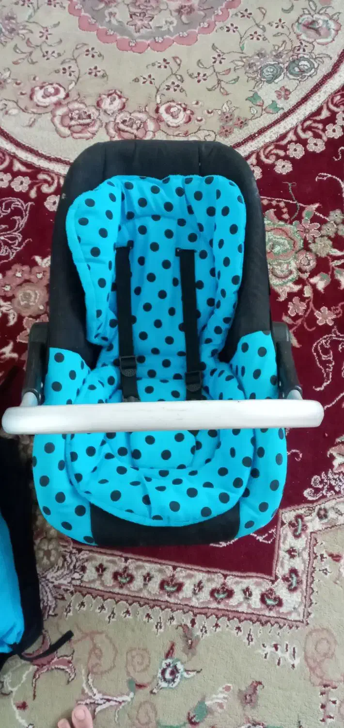 فروش|تخت و صندلی بچه|کلاله, |دیوار