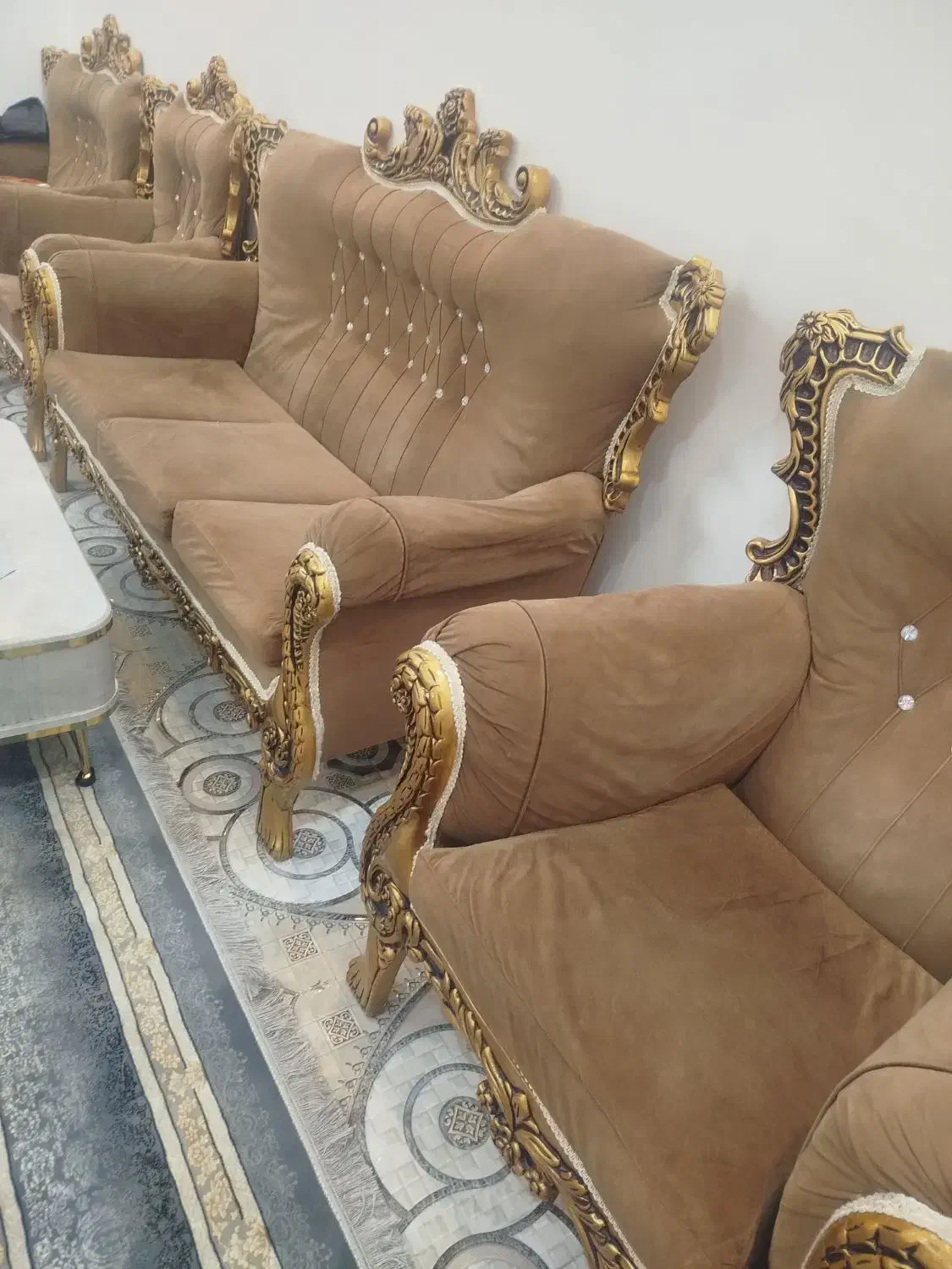 مبل سلطنتی|مبلمان خانگی و میز عسلی|ساوه, |دیوار