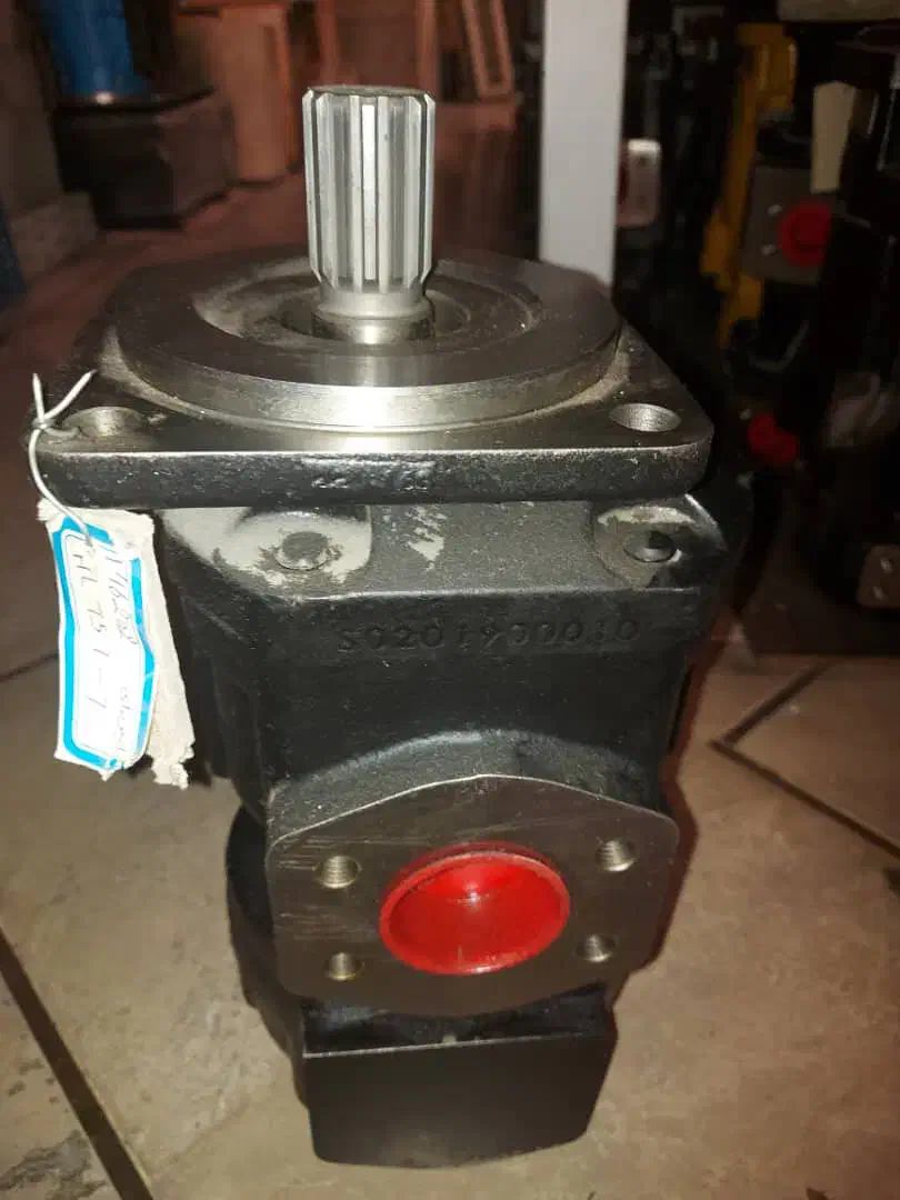 پمپ لودر هیوندای|ماشینآلات صنعتی|اهواز, ۲۰۰دستگاه|دیوار