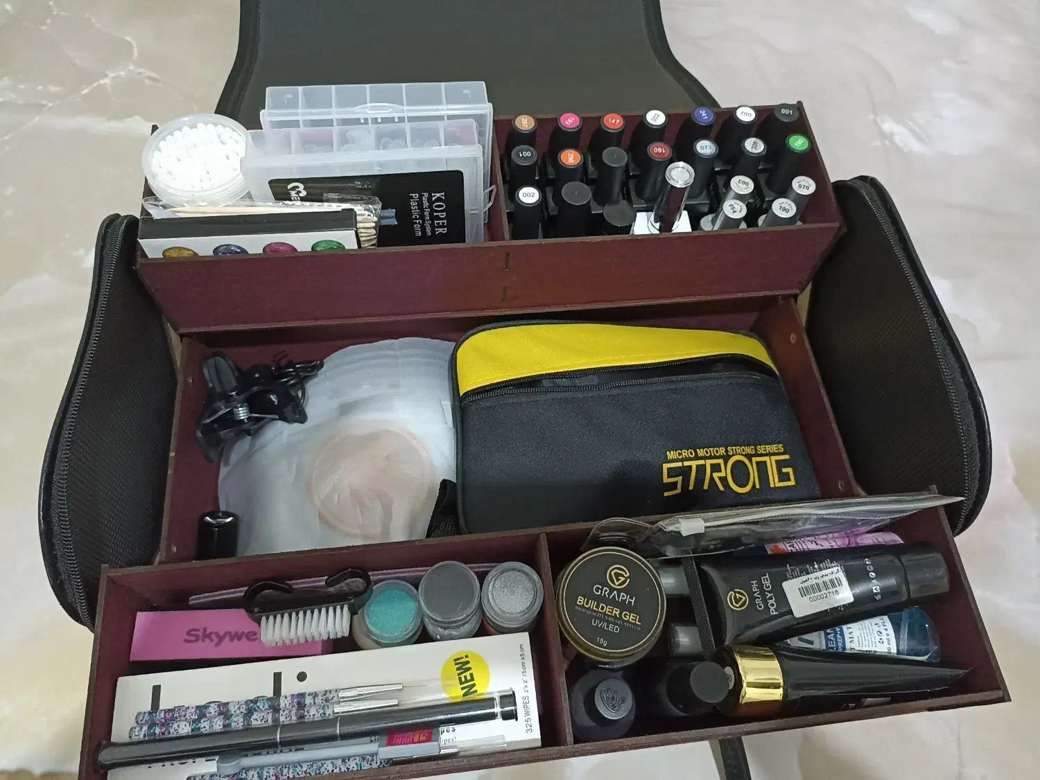 وسیله کاشت ناخن نو|آرایشی، بهداشتی، درمانی|اصفهان, شهرک امام خمینی|دیوار