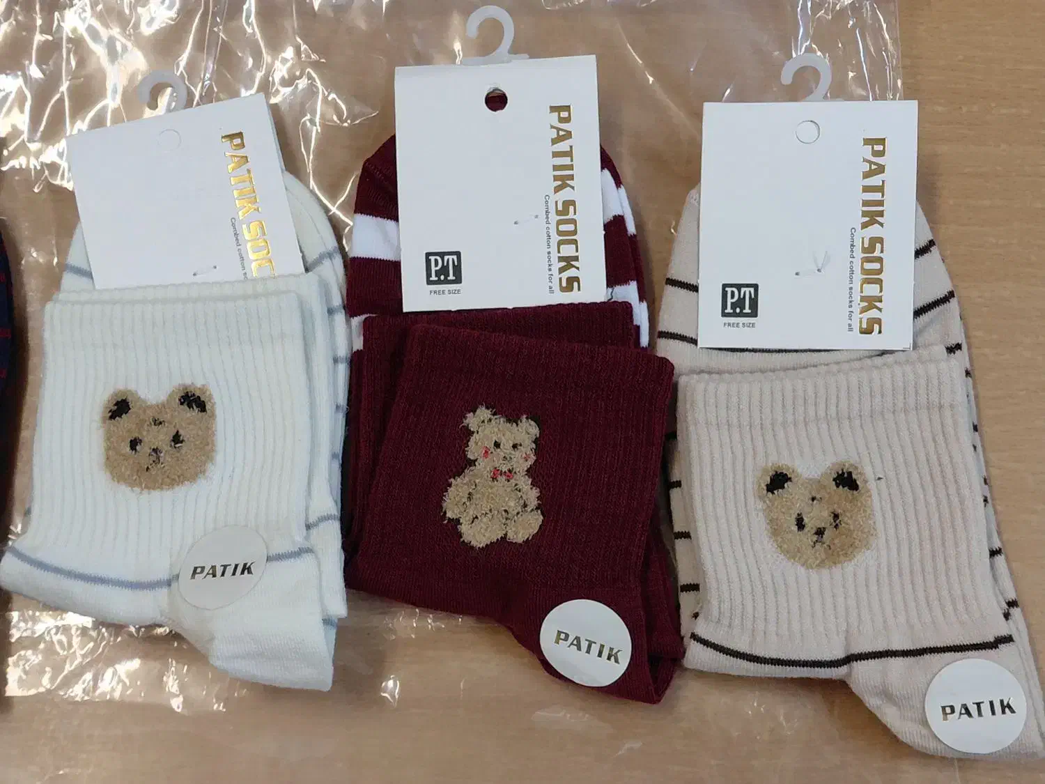 جوراب مچی/جوراب نخی/جوراب نیم ساق/جوراب زنانه|لباس|رشت, باهنر|دیوار