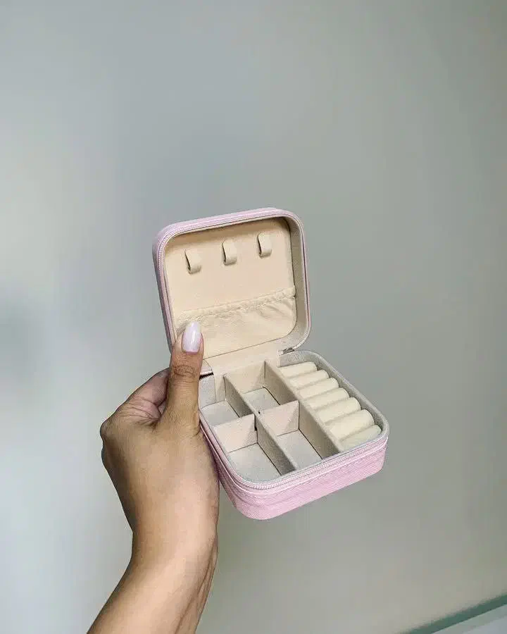 کیف مسافرتی جواهرات|کیف، کفش، کمربند|تاکستان, |دیوار