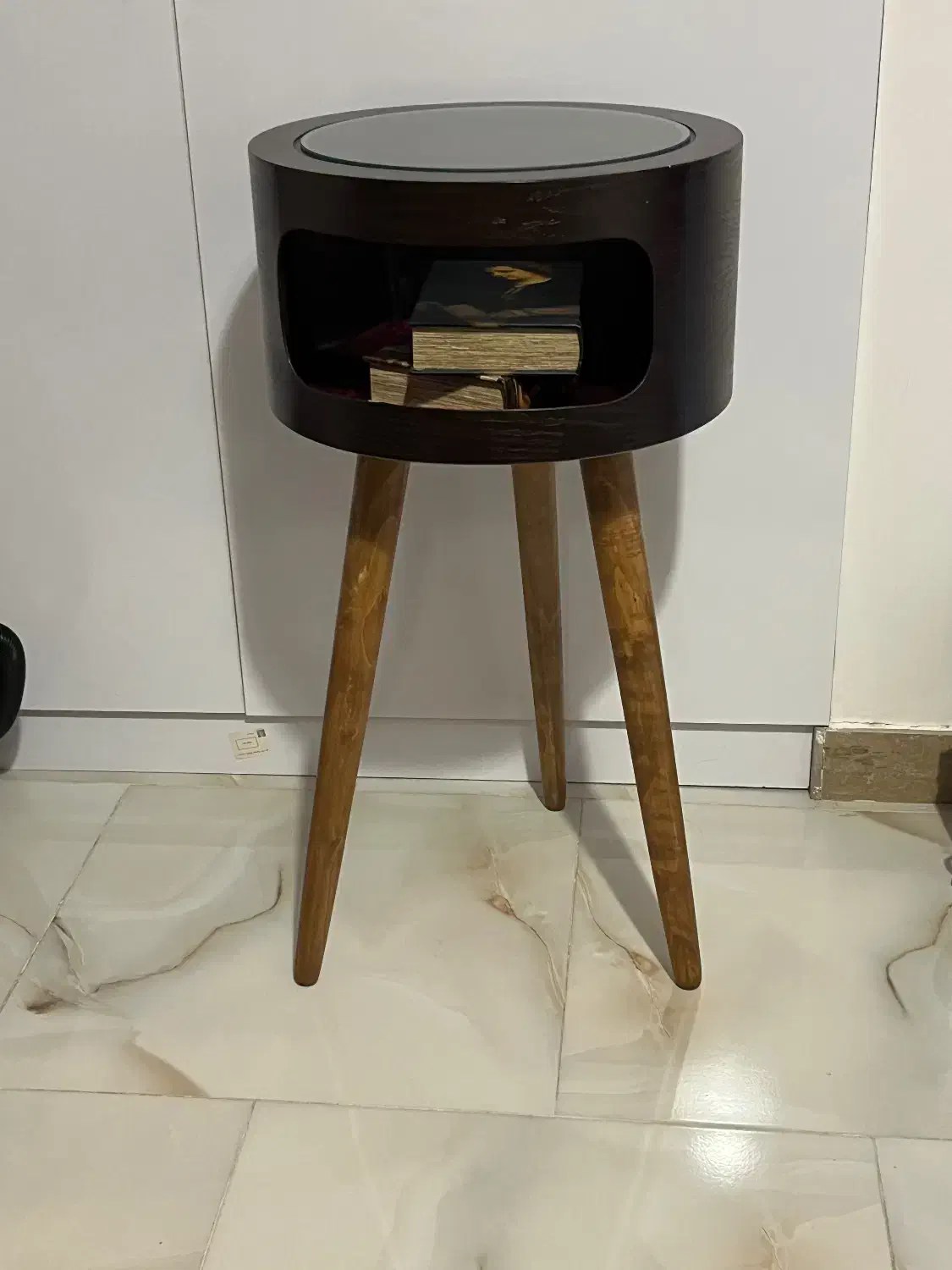 میز|میز تلفن|ارومیه, |دیوار