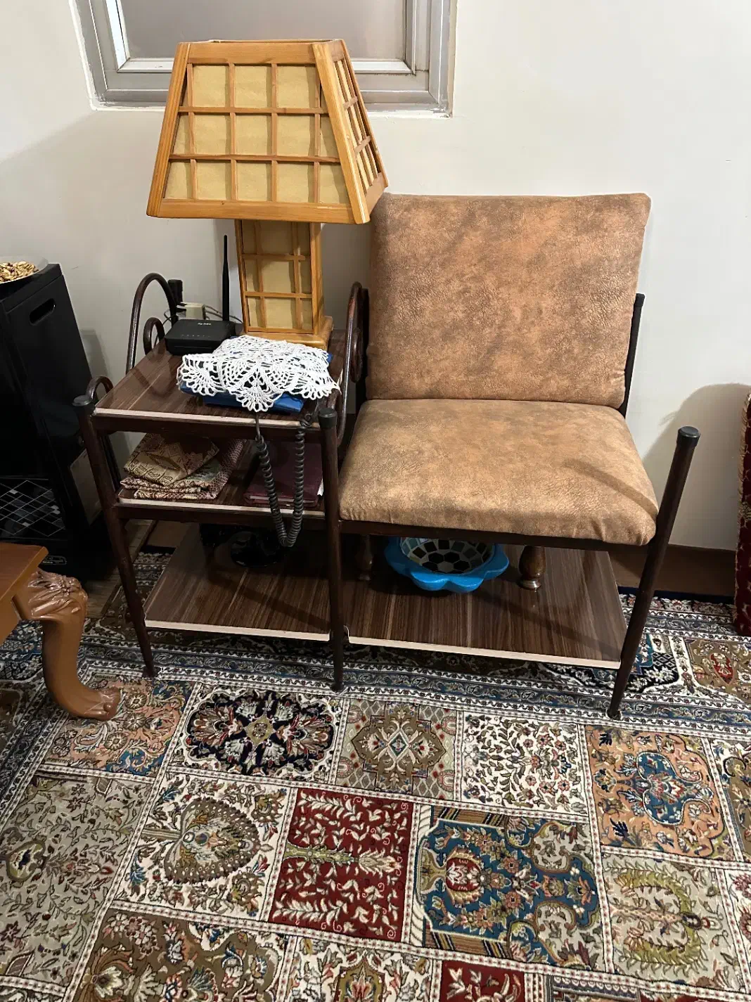 میز تلفن|میز تلفن|رشت, باهنر|دیوار